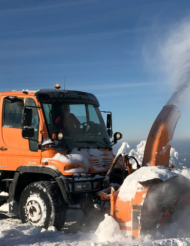 KOMUNALNA MEHANIZACIJA